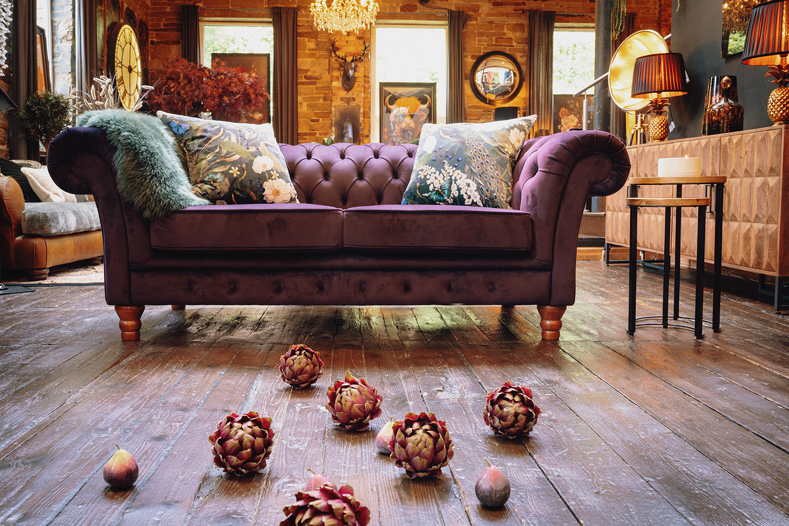 6 things to consider when selecting the perfect Chesterfield Sofa