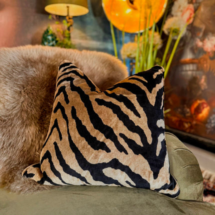 Collection image for: Cushions