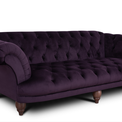 Oskar Italia Chesterfield in Plush Velvet
