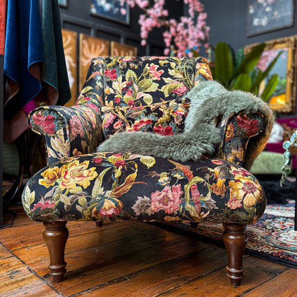 Osborn Armchair in Hepworth Midnight Floral