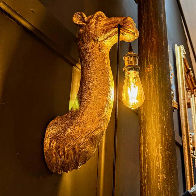 Antique Gold Camel Head Wall Lamp