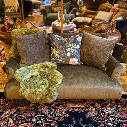 Armitage in Derwent Velvet