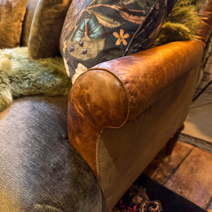 Armitage in Saddle Leather & Derwent Olive