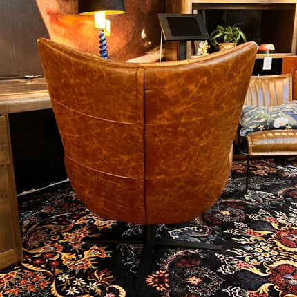 Austin Egg Chair in Leather