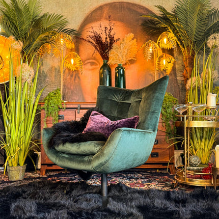 Austin Egg Chair in Plush Velvet - New