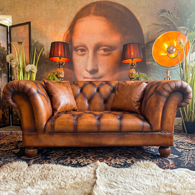 Balmoral 2 Seater Chesterfield in Hand Antiqued Buffalo Leather - Factory Seconds