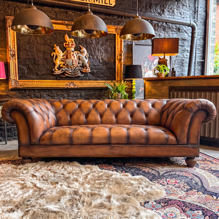 Balmoral 4 Seater Chesterfield in Hand Antiqued Buffalo Leather