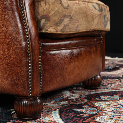 Beckett Tetrad Chair in Hand Antiqued Buffalo & Old Gold