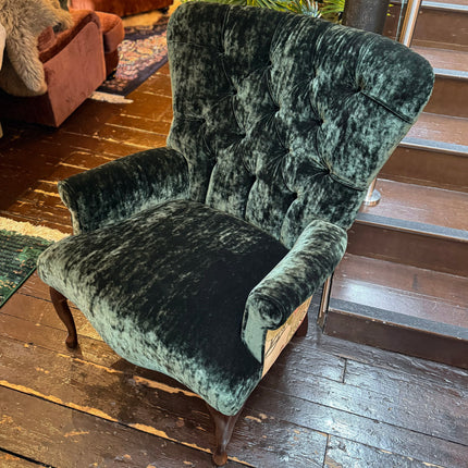 Belgravia Buttoned Wing Chair in Sunshine Emerald Velvet and Mulberry Flying Ducks