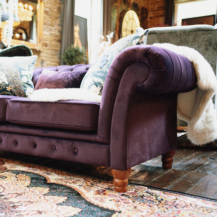 Bertie Chesterfield in Plush Velvet