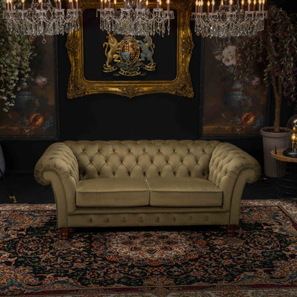 Bertie Chesterfield in Plush Velvet