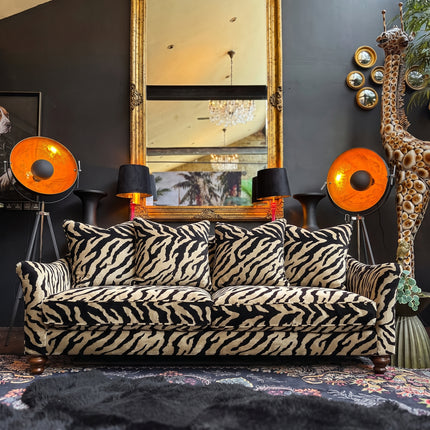 Bugsby in Animal Print