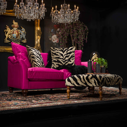 Bugsby Sofa in Plush Velvet