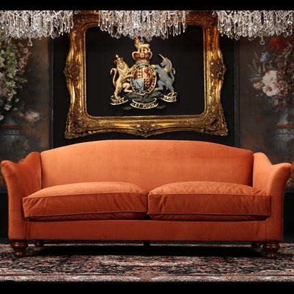 Bugsby Sofa in Plush Velvet