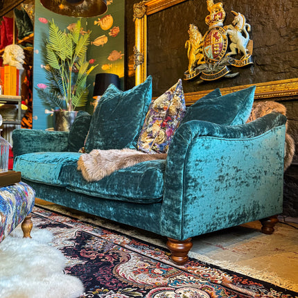 Bugsby in Sunshine Velvet