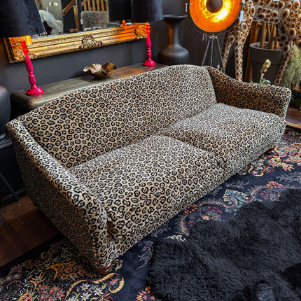 Bugsby in Animal Print