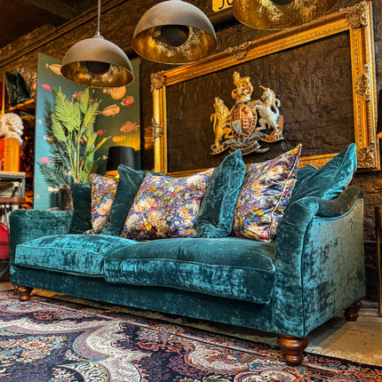 Bugsby in Sunshine Velvet