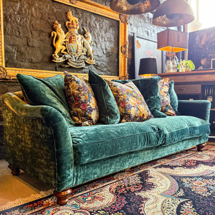 Bugsby in Sunshine Velvet