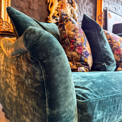 Bugsby in Sunshine Velvet