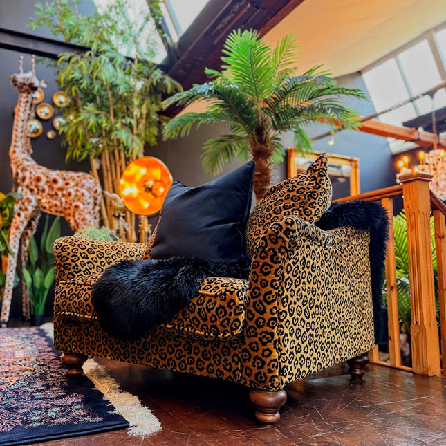 Bugsby in Animal Print