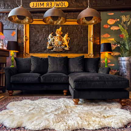 Bugsby in Plush Velvet