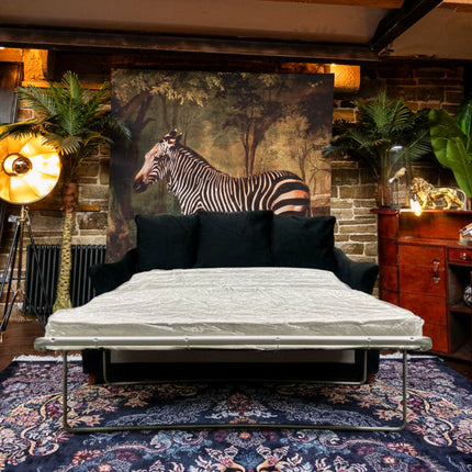 Bugsby in Plush Velvet