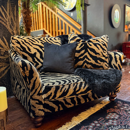 Bugsby in Animal Print