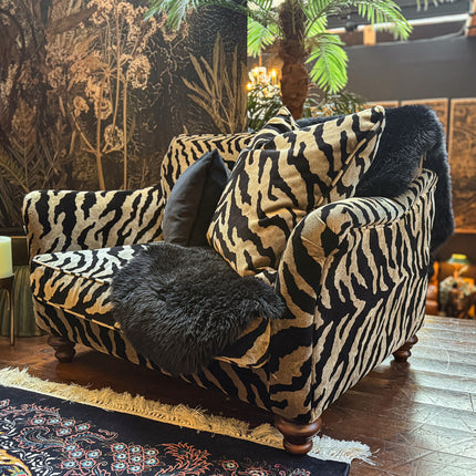 Bugsby in Animal Print