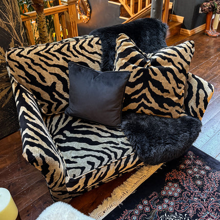 Bugsby in Animal Print