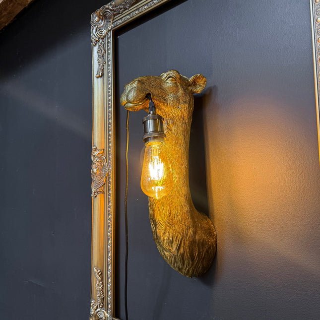 Camel Head Wall Sconce Light