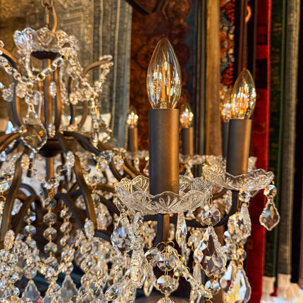 Chandelier in Bronze