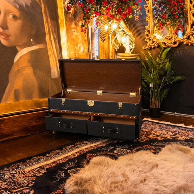Claridge Trunk Coffee Table On Casters in Black Leather