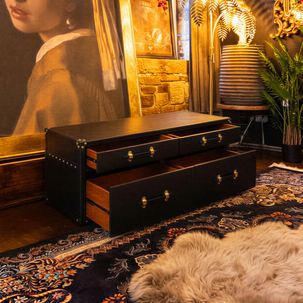 Claridge Trunk Coffee Table With Storage in Black Leather