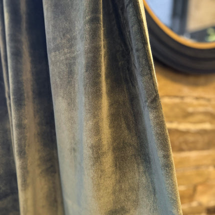 Curtains in Opulence Emerald Velvet (Various Sizes)