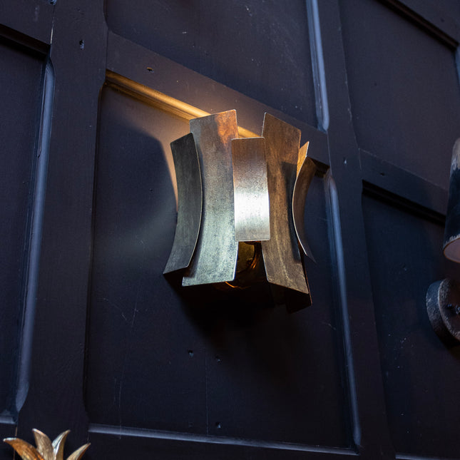 Curved Gold Metal Wall Light