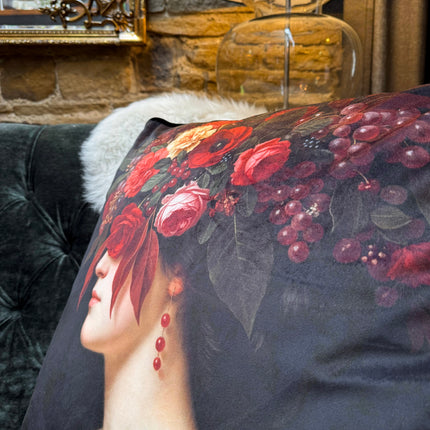 Cushion Scatter in Dame Rouge