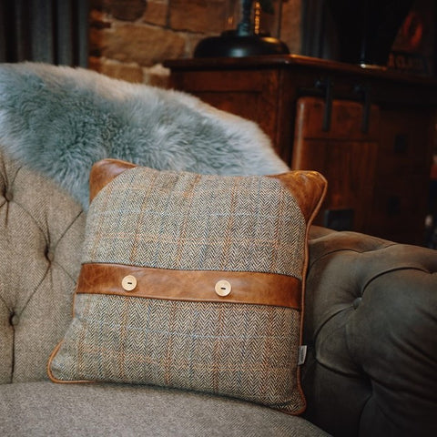 Cushion in Harris Tweed Thorn Small (40 x 40cm) Fibre Filled