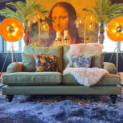 Darcey in Trinity Velvet