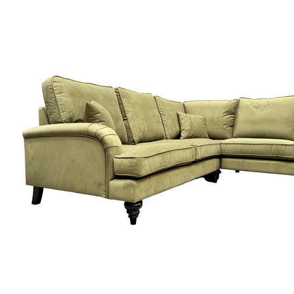 Darcey in Trinity Velvet