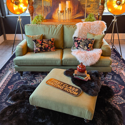 Darcey in Trinity Velvet