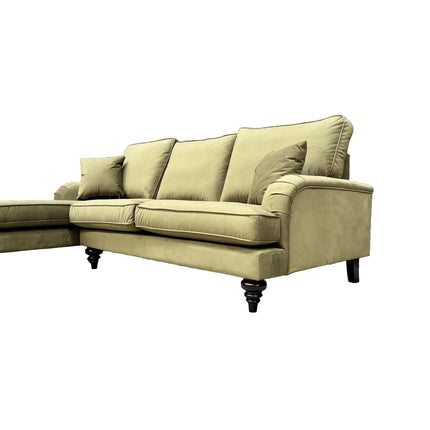 Darcey in Trinity Velvet