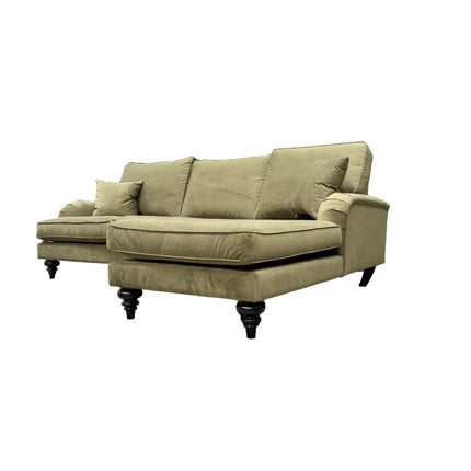 Darcey in Trinity Velvet