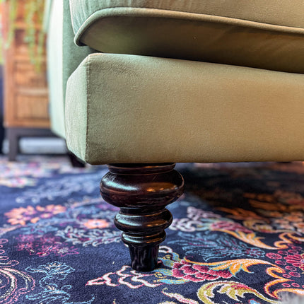 Darcey in Trinity Velvet