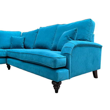 Darcey in Trinity Velvet