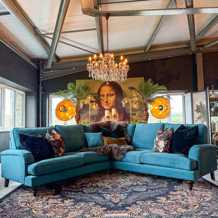 Darcey in Trinity Velvet