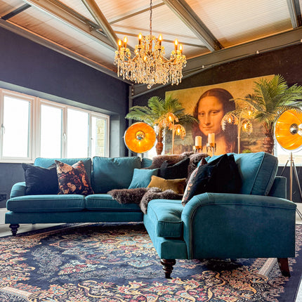 Darcey in Trinity Velvet