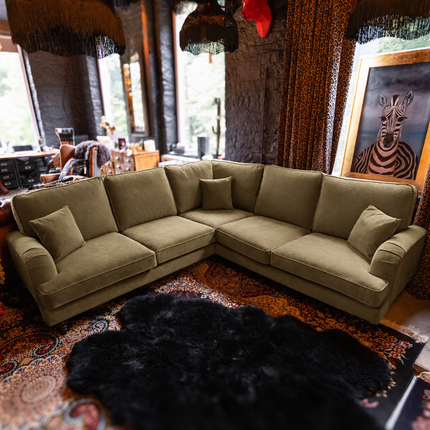 Darcey Sofa in Plush Velvet
