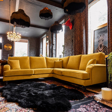 Darcey Sofa in Plush Velvet