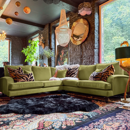 Darcey in Trinity Velvet