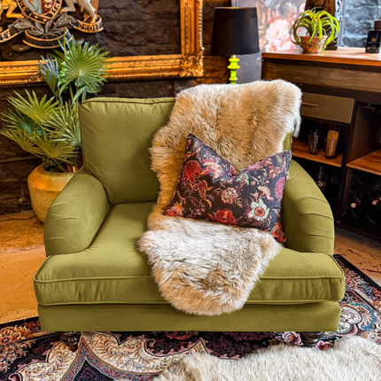 Darcey in Trinity Velvet